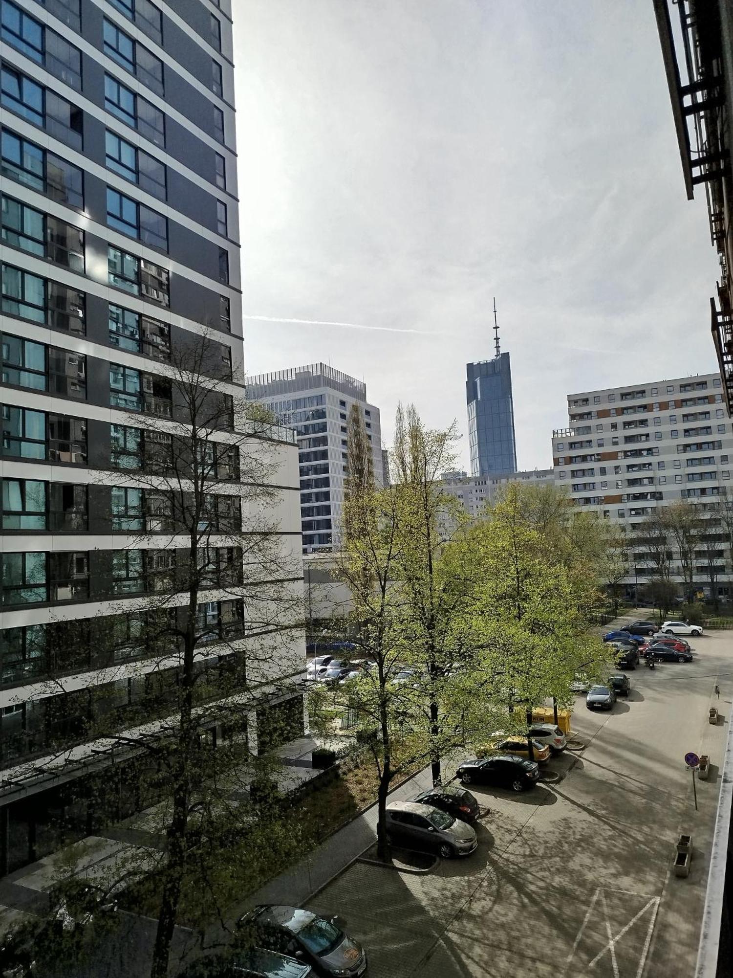 Air-conditioned Gatawaystudio 900m From Station, Parking On Site Apartamento *